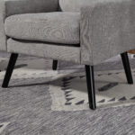 Polsterstuhl mit Knopfpolsterung aus Wildleder – Mid-Century-Modern-Sessel mit Hochdichtschaumkissen - Image 9