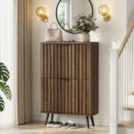 60 cm botník z ořechového dřeva – volně stojící úložný prostor na boty ve stylu mid-century modern se dvěma F